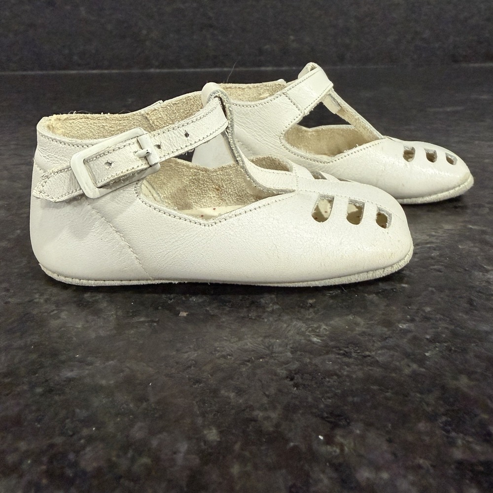 Mrs Days Ideal Baby Shoes Vintage 1960's T-Strap White Size 0 With Original Box - Picture 4 of 16